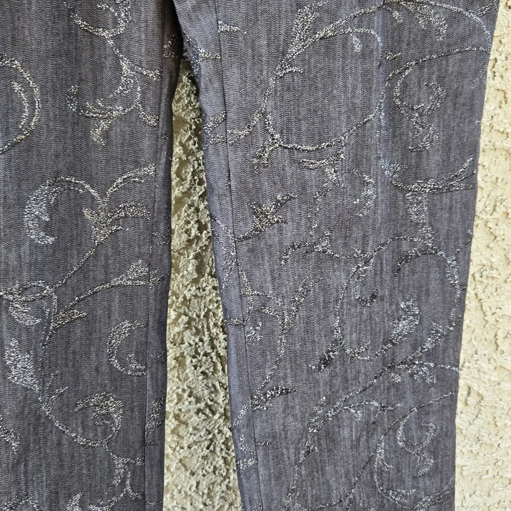 Peter Nygard Glitter Embellished Jeans - Picture 5 of 10